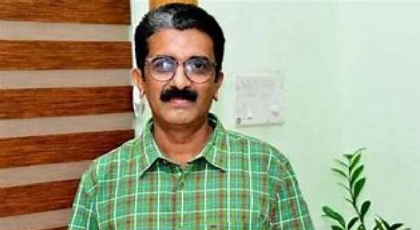 കണ്ണൂർ എഡിഎം നവീൻ ബാബുവിന്റെ മരണത്തിൽ പ്രത്യേക അന്വേഷണം; ആറംഗ സംഘം രൂപീകരിച്ചു