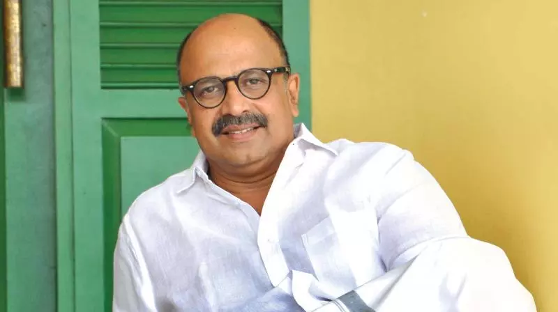 യുവനടിയുടെ ബലാത്സംഗക്കേസ്: സിദ്ദിഖിന്റെ താല്‍ക്കാലിക ജാമ്യം തുടരുന്നു; കേസിലെ വാദം അടുത്തയാഴ്ചത്തേക്ക് മാറ്റി