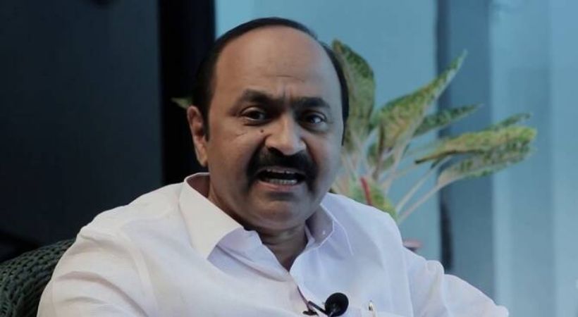 “നവീൻ ബാബു വിഷയത്തിൽ സർക്കാർ വേട്ടക്കാർക്ക് ഒപ്പമെന്ന് വി.ഡി സതീശൻ”