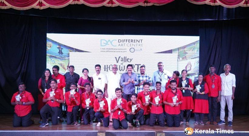 ഡിഫറന്റ് ആര്‍ട് സെന്ററിലെ ചിത്രവീഥിയില്‍ ഹാരിപോട്ടര്‍ കഥാപരമ്പര പുനര്‍ജനിച്ചു!