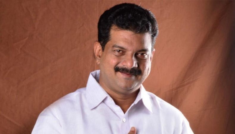 ഹെഡ്ലൈൻ: യുഡിഎഫ് പരിഗണിച്ചാൽ ബേപ്പൂരിൽ മത്സരിക്കാം; നിലപാട് വ്യക്തമാക്കി പി.വി. അൻവർ