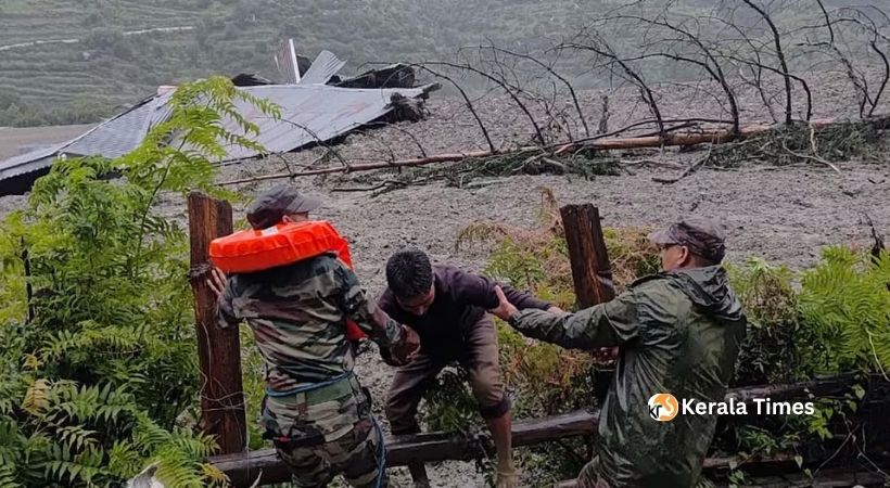 ഉത്തരാഖണ്ഡിൽ മേഘവിസ്ഫോടനവും മണ്ണിടിച്ചിലും നൂറോളം ആളുകൾ കാണാതായി; രക്ഷാപ്രവർത്തനം കഠിനം