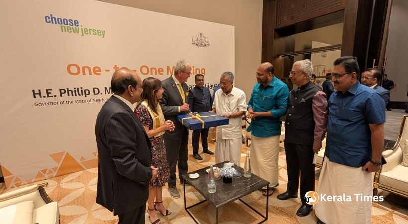 ന്യു ജേഴ്‌സി ഗവർണർ ഫിൽ മർഫിയും സംഘവും മുഖ്യമന്ത്രി പിണറായി വിജയനുമായി ചർച്ച നടത്തി  