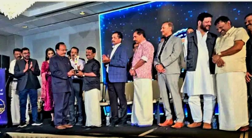 ജോർജ് തുമ്പയിലിന് ഇന്ത്യ പ്രസ് ക്ലബിന്റെ ‘പയനിയർ ഇൻ ജേർണലിസം’ അവാർഡ്