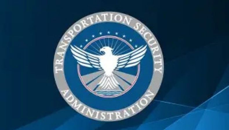 TSA ഉദ്യോഗസ്ഥർക്ക് $10,000 ബോണസ്; സർക്കാർ ഷട്ട്ഡൗൺ സമയത്ത് ചെയ്ത സേവനത്തിന് അംഗീകാരം.