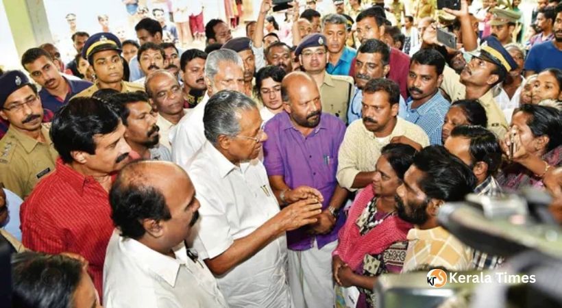 തദ്ദേശ തിരഞ്ഞെടുപ്പിന്റെ ആദ്യഘട്ടം സമാധാനപരമായി; കെ റെയിൽ പദ്ധതിയിൽ പ്രതീക്ഷ മങ്ങിയതെന്ന് മുഖ്യമന്ത്രി; ദിലീപ് വിഷയത്തിൽ അടൂർ പ്രകാശിന്റെ ‘യുടേൺ’ ശ്രദ്ധേയമായി